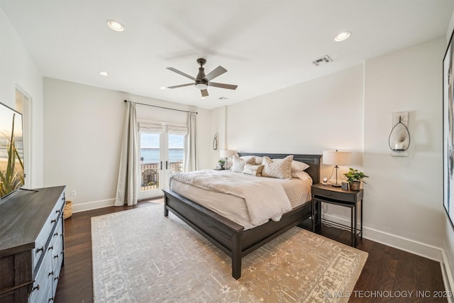 bedroom featuring recessed lighting, dark wood-type flooring, visible vents, baseboards, and access to outside