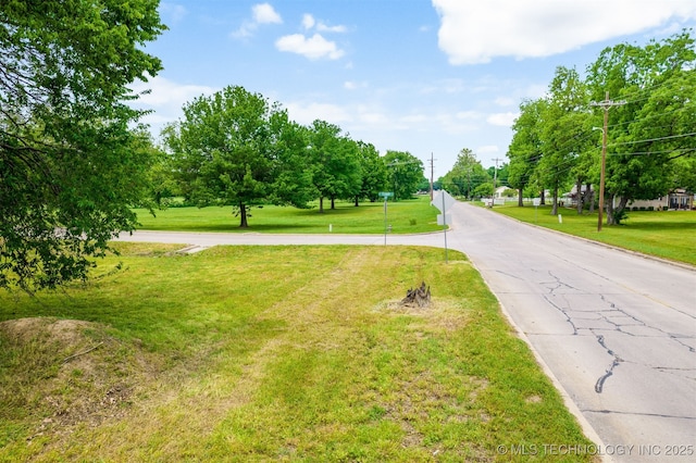 Listing photo 2 for 809 S Muskogee Ave, Claremore OK 74017