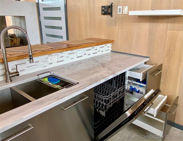 4101 Rolling Hls, Ardmore, OK 73401 - interior space with a sink