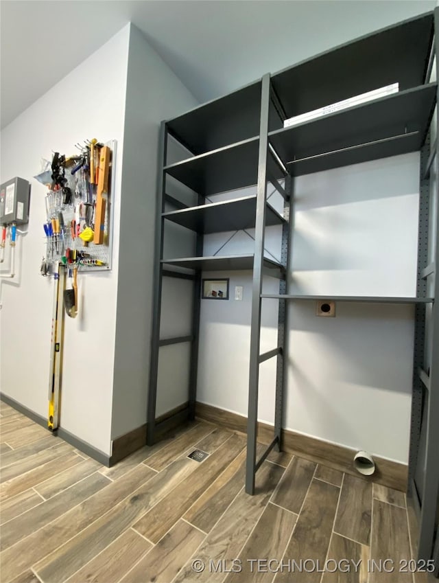 4101 Rolling Hls, Ardmore, OK 73401 - interior space with wood finished floors and baseboards