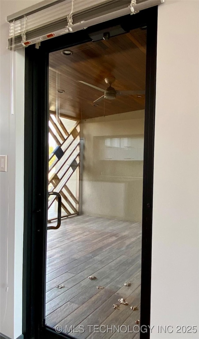 4101 Rolling Hls, Ardmore, OK 73401 - hallway featuring wood finished floors