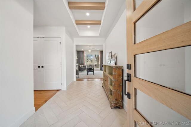 2808 E 37th Pl, Tulsa, OK 74105 - entryway featuring recessed lighting