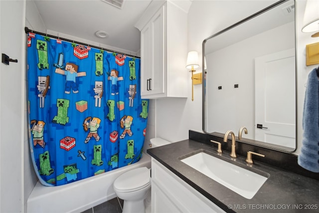 2808 E 37th Pl, Tulsa, OK 74105 - full bath with vanity and shower / bath combo with shower curtain