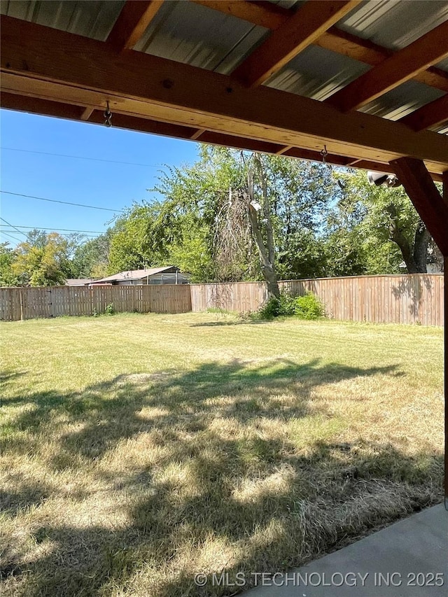 view of yard featuring fence