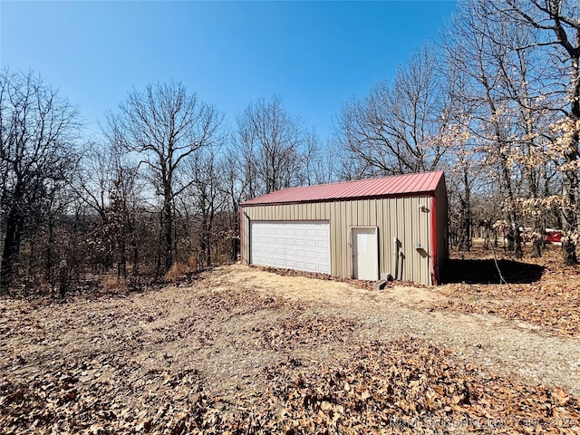 view of detached garage