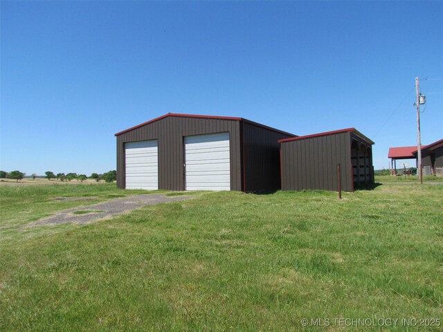 view of outbuilding featuring an outbuilding