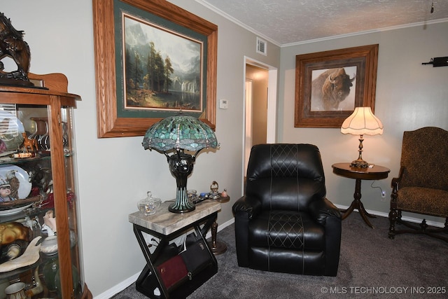 living area featuring visible vents, a textured ceiling, carpet, crown molding, and baseboards