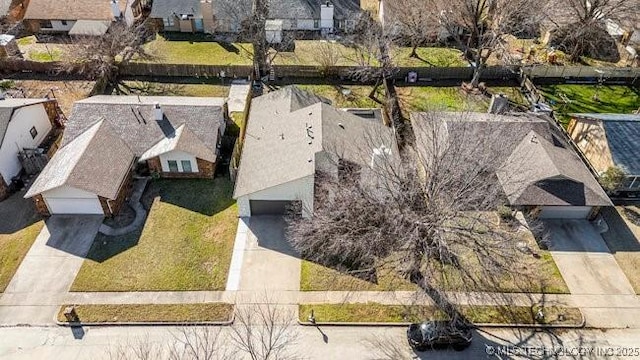 drone / aerial view featuring a residential view