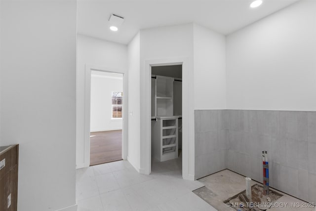 bathroom with recessed lighting