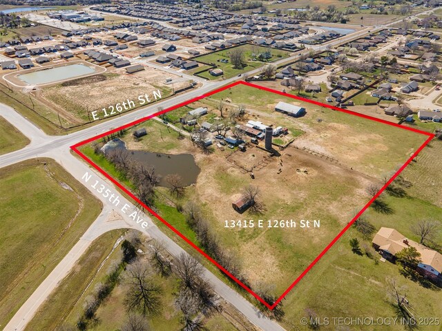 Listing photo 2 for 13415 E 126th St N, Collinsville OK 74021