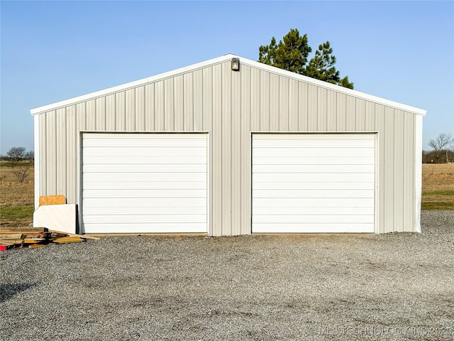 view of detached garage