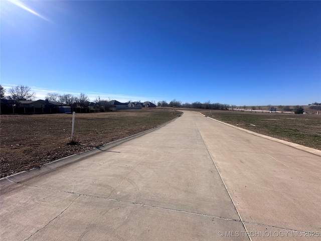 Listing photo 3 for Sooner Dr, Stroud OK 74079