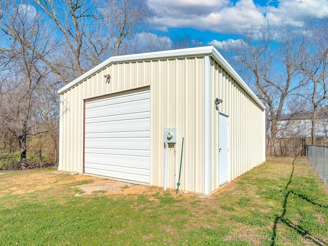 detached garage with fence