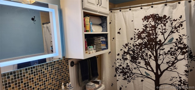 view of full bath
