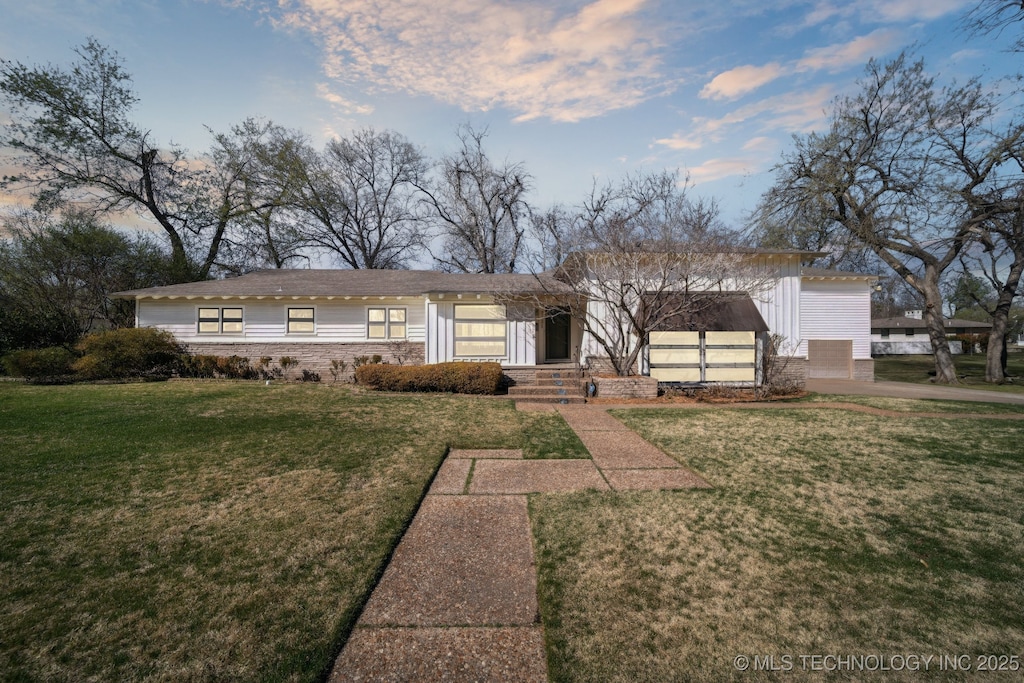 3121 E 33rd St, Tulsa, OK 74105 - photo 1