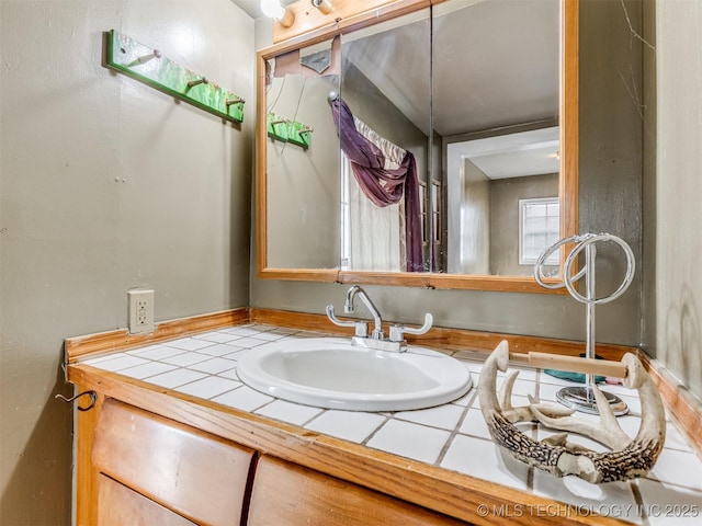 35575 W 87th Pl S, Mannford, OK 74044 - bathroom with vanity