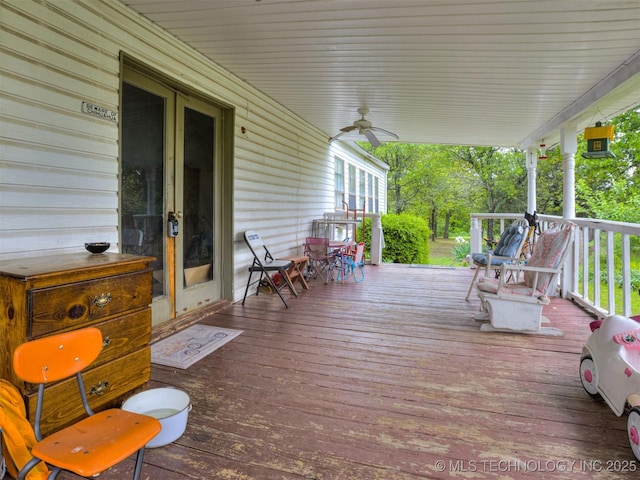 35575 W 87th Pl S, Mannford, OK 74044 - wooden terrace featuring a ceiling fan