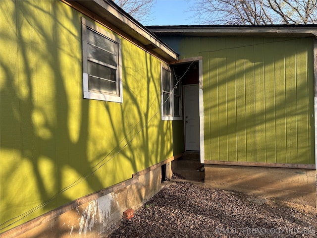 view of home's exterior