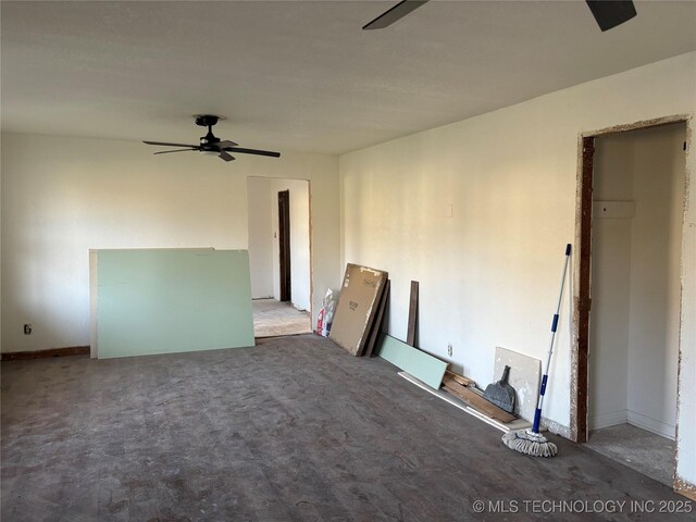 spare room featuring ceiling fan