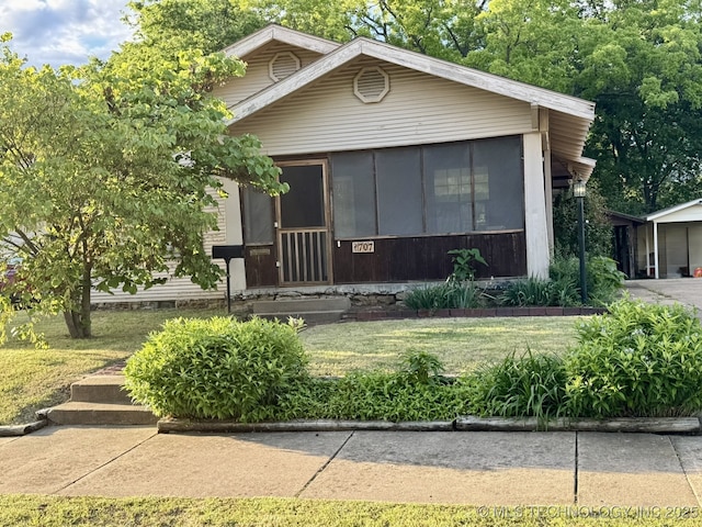 707 E 15th St, Okmulgee, OK 74447 - photo 1