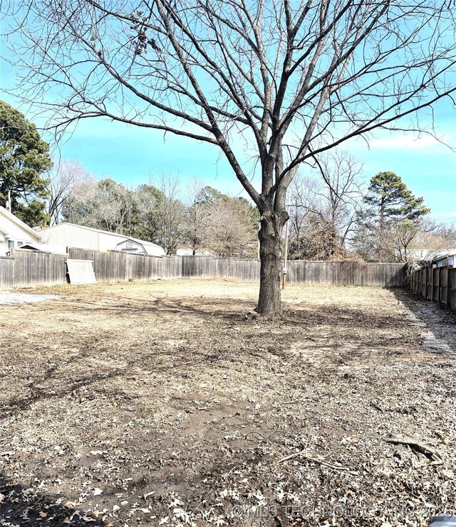 168 Kiamichi Rd, Eufaula, OK 74432