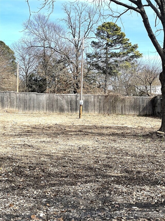 168 Kiamichi Rd, Eufaula, OK 74432