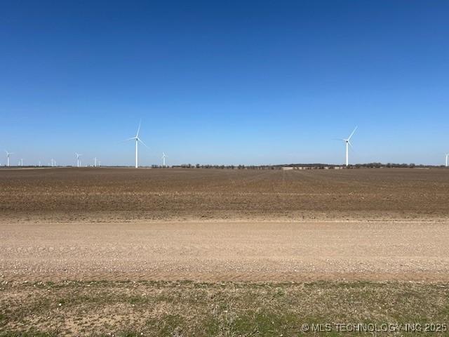 Listing photo 2 for Bender Rd, Newkirk OK 74647