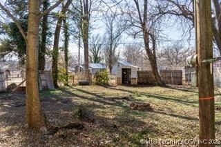 view of yard featuring fence