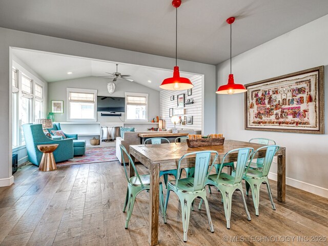 29 Boardwalk Unit F, Carlton Landing, OK 74432 - dining room featuring vaulted ceiling, hardwood / wood-style floors, a ceiling fan, and recessed lighting