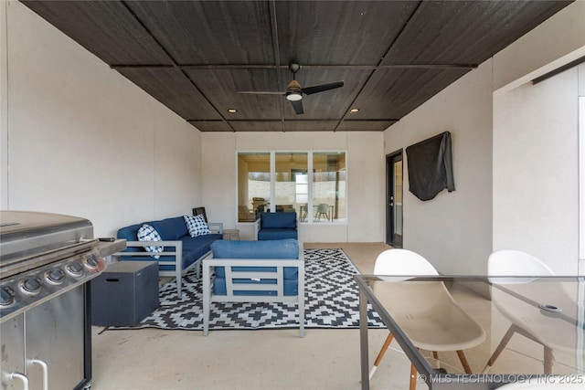 view of patio / terrace with an outdoor hangout area, outdoor dining area, and ceiling fan