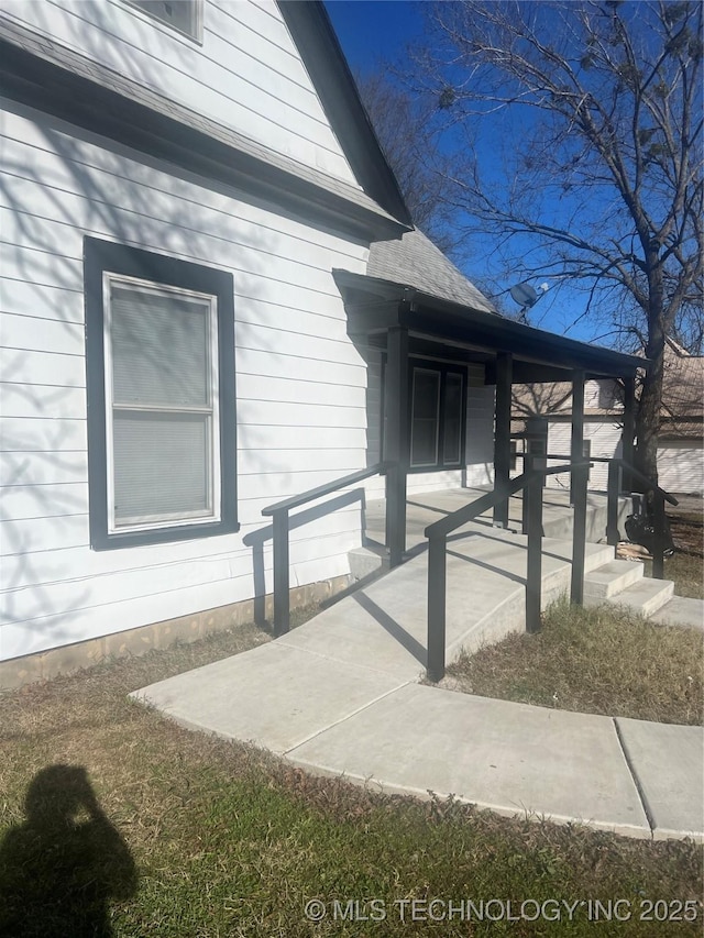 view of property exterior