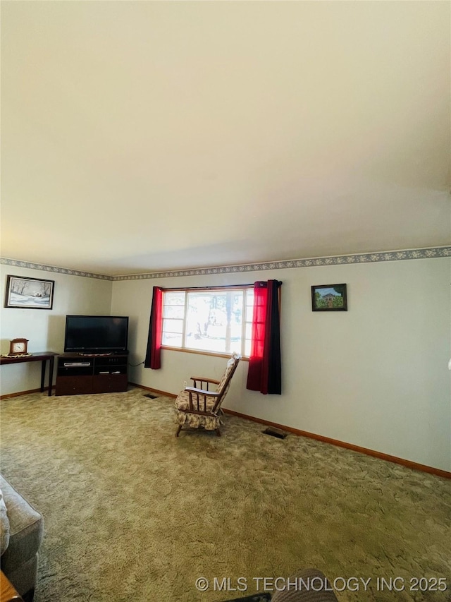 306 N Cherokee St, Beggs, OK 74421 - unfurnished room with carpet flooring, baseboards, and visible vents