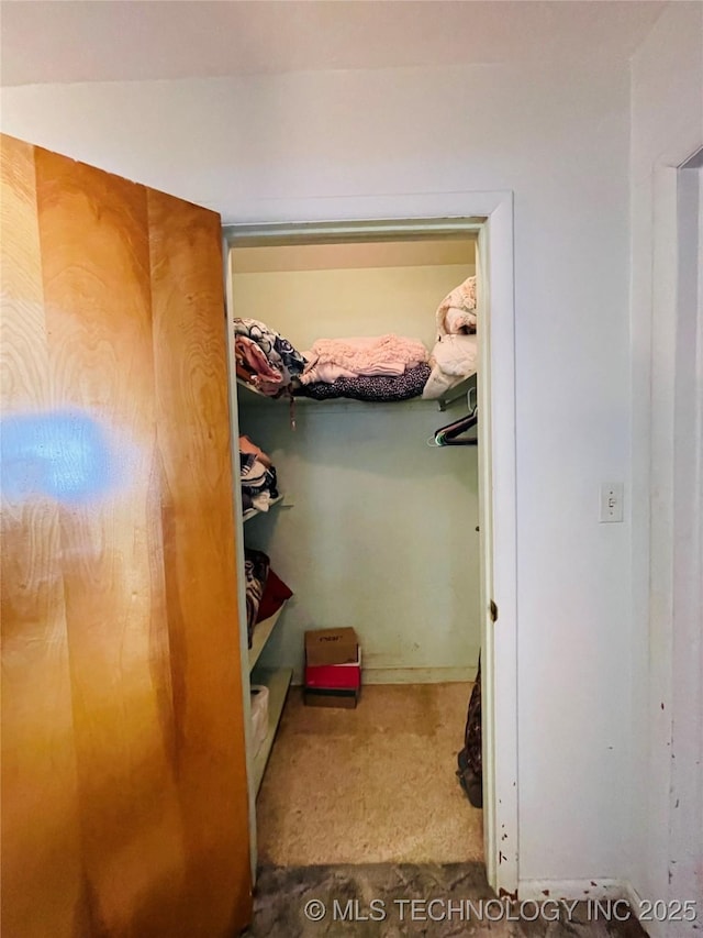 306 N Cherokee St, Beggs, OK 74421 - view of closet