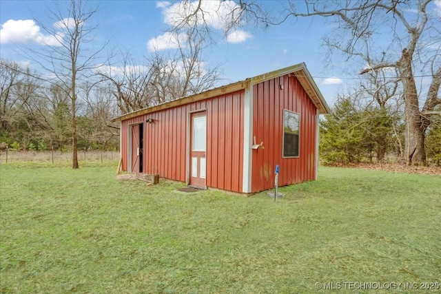 420722 E 1920th Rd, Antlers, OK 74523 - view of outdoor structure featuring an outdoor structure and a garage