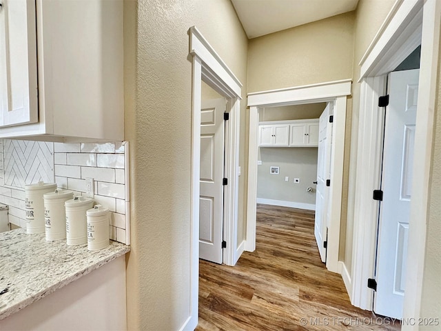 17022 S 579th Rd, Tahlequah, OK 74464 - hallway featuring wood finished floors and a textured wall