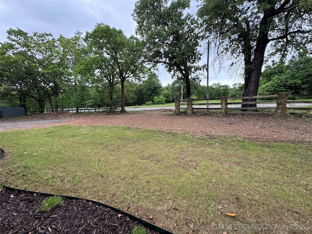 17022 S 579th Rd, Tahlequah, OK 74464 - view of yard