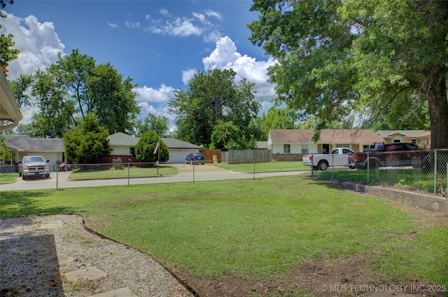 46 S 188th E Ave, Tulsa, OK 74108 - view of yard featuring fence
