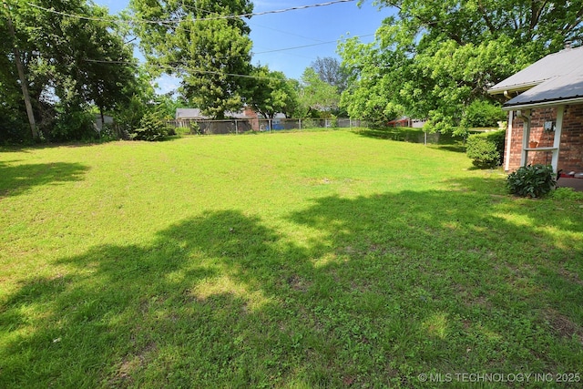 1004 S Owens Ave, Tahlequah, OK 74464 - view of yard