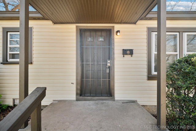 7380 E Independence St, Tulsa, OK 74115 - view of property entrance