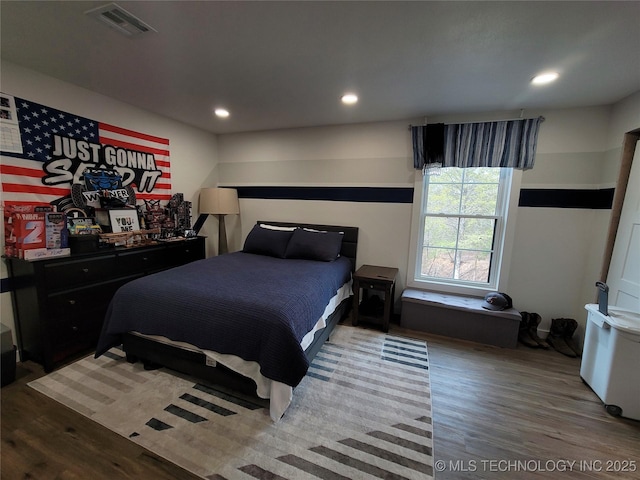 117700 S 4214th Rd, Eufaula, OK 74432 - bedroom featuring wood finished floors and recessed lighting