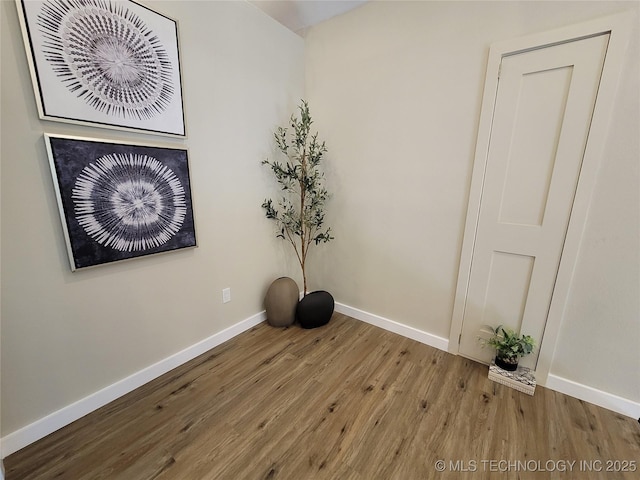 117700 S 4214th Rd, Eufaula, OK 74432 - misc room with wood finished floors and baseboards