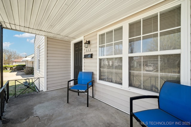 view of patio featuring covered porch