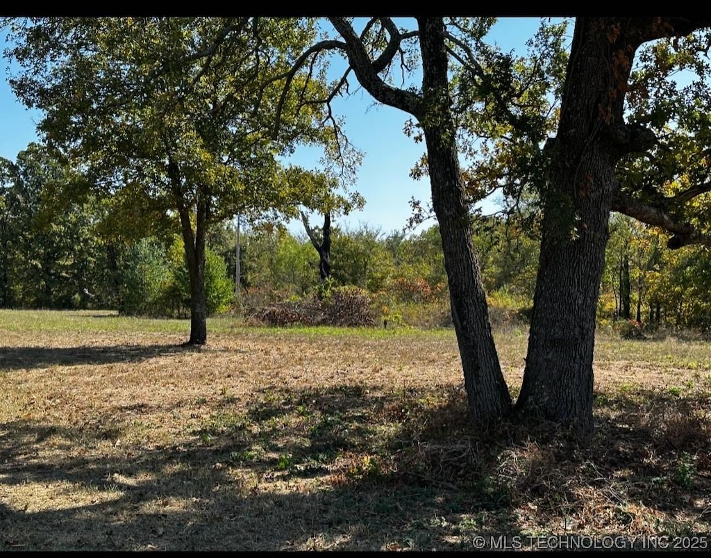 19120 Dripping Springs Rd, Okmulgee, OK 74447