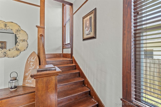 121 F SW, Ardmore, OK 73401 - view of stairs