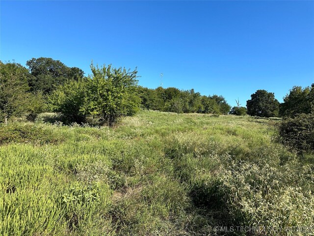 706 Sandstone Rd, Durant, OK 74701