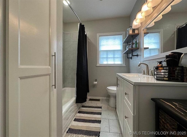 bathroom with toilet, vanity, shower / bathtub combination with curtain, baseboards, and visible vents