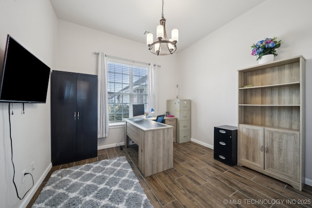 office area with an inviting chandelier, dark wood-style flooring, and baseboards