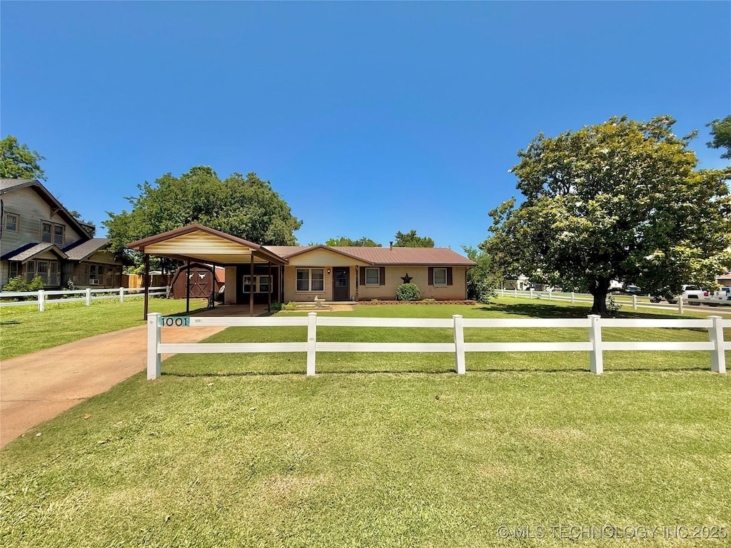 1001 Holly, Perry, OK 73077 - photo 1