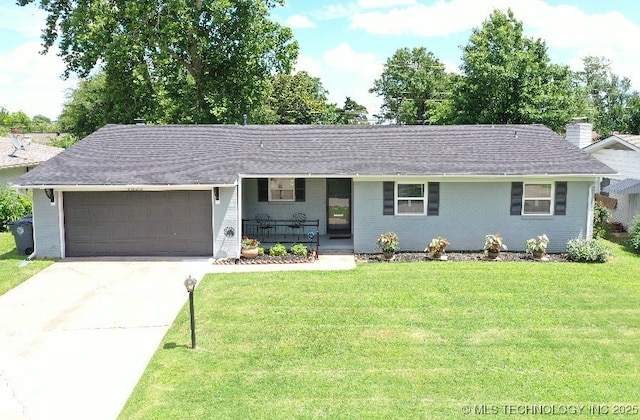 4633 S Vandalia Ave, Tulsa, OK 74135 - photo 1