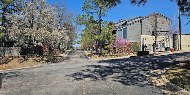 7502 S Winston Pl Unit 203, Tulsa, OK 74136 - view of street with curbs